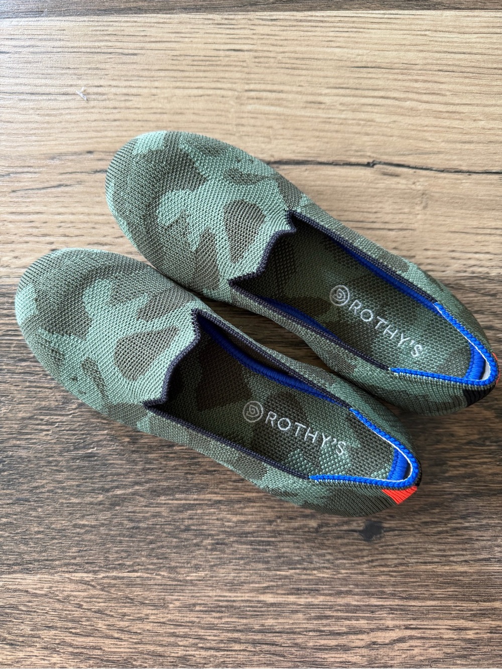 Rothy's Kids Camo Slip-On Flats in Green Casual Comfy Everyday Preppy School